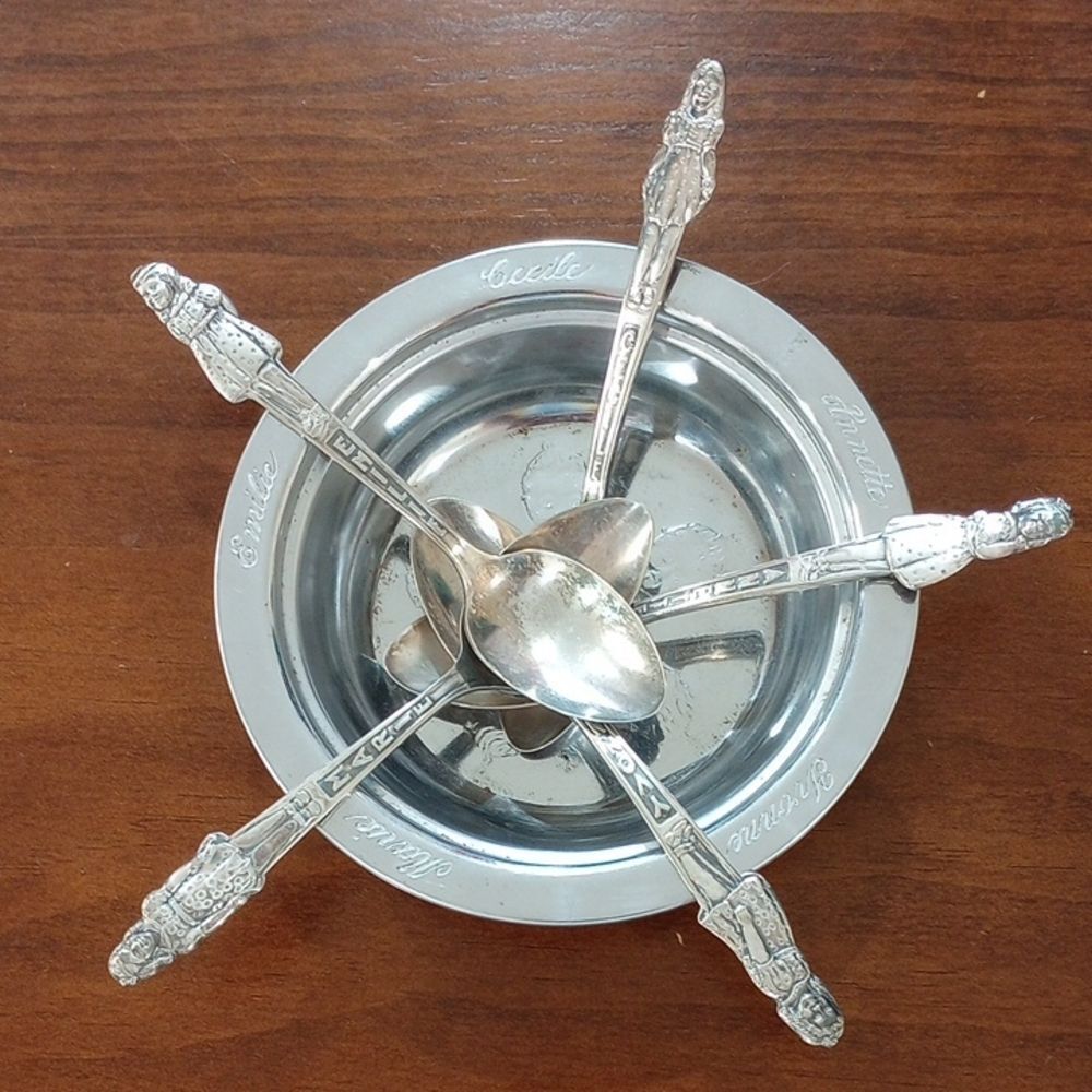 Dionne Quintuplets Silver Spoon Set With Bowl - Vintage 1930s!